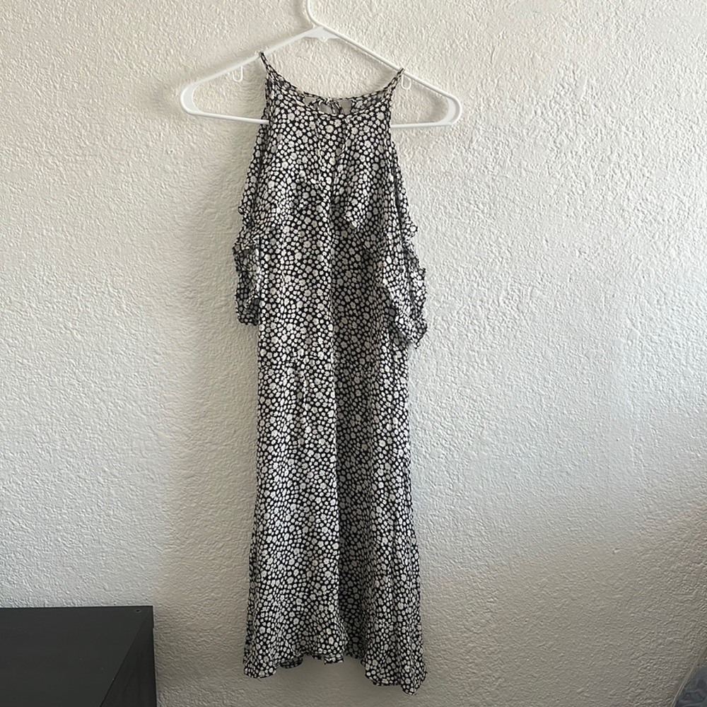 Zara ruffle black and white floral dress